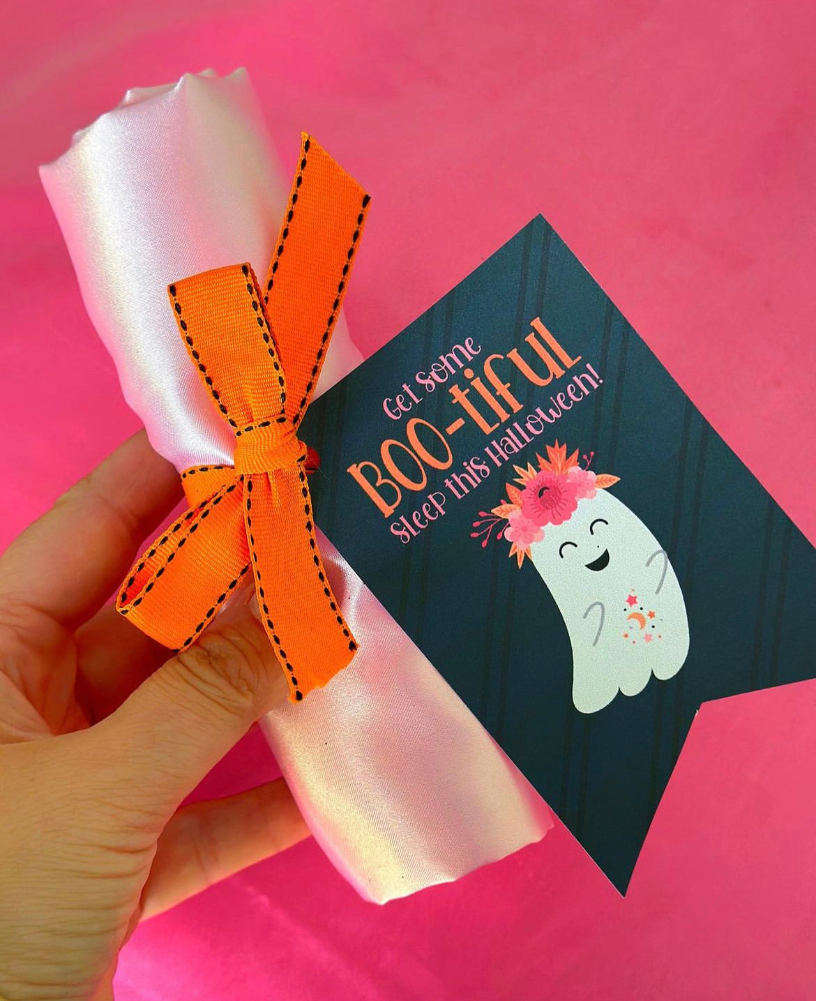 Quick and Easy Halloween gift idea with free printable Halloween gift tags